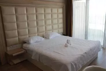 Mirage Hotel Struga