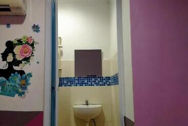 1st Inn Hotel Glenmarie