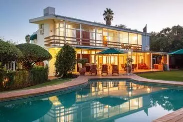 ベッドアンドブレックファースト Raw Karoo Guest House