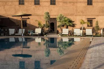 ベッドアンドブレックファースト Tigmi Nomade