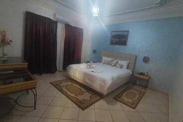 Hôtel Kasbat Aferdou