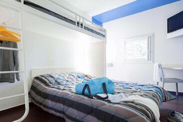 Fyl Good Ex Hotelf1 Cherbourg