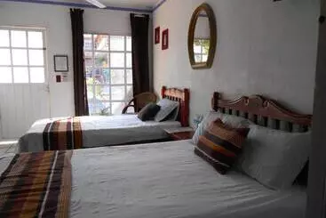 ホテル Y Bungalows Monteverde