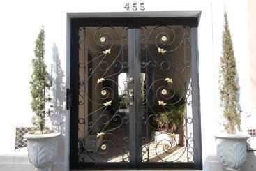 The Villa Tievoli Bed & Breakfast