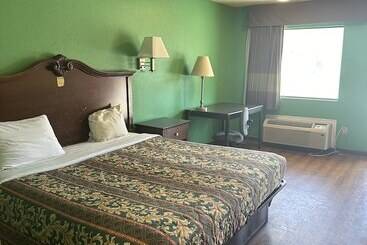 فندق على الطريق American Inn