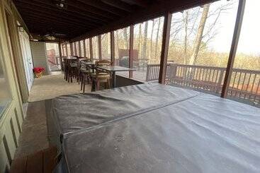 Vidéki Ház Tree La City