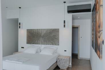 Hotel Black Amber Boutique