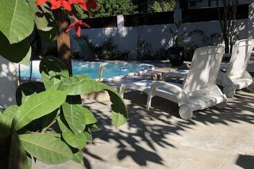 Bed and Breakfast Villa Famiri Boutique