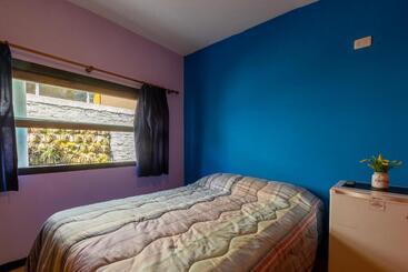 Del Barcito Hostel And Suites