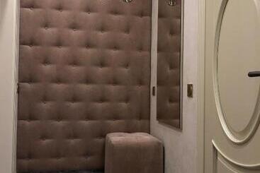 هتل Boutique Tovmed