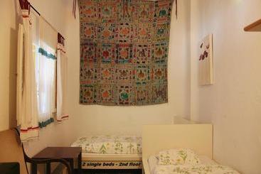 호스텔 Ananda's Mundo