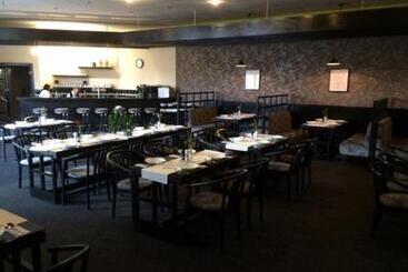 Отель Alfacentrum