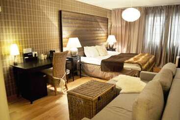 Jennys Hotell Och Restaurang