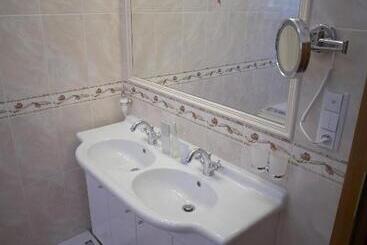 호텔 Pension Konopiste