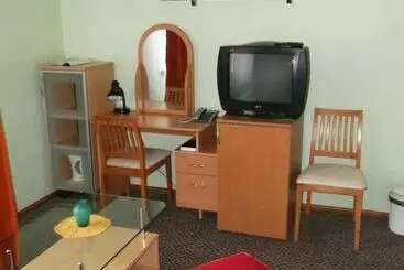 Hotel Turnė