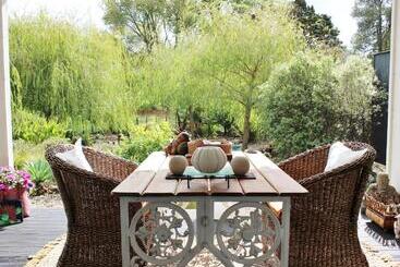 민박 Annies B And B