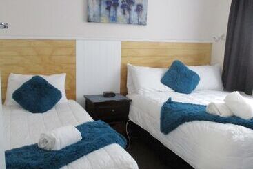 High Street Living Motel