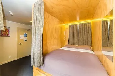 Tahuna Pod Hostel