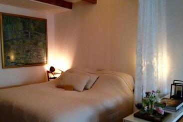 Aamiaismajoitus (B&B) Hide&sleep