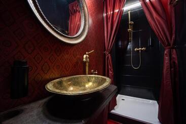 בית מלון כפרי Peanut Medieval Lodge