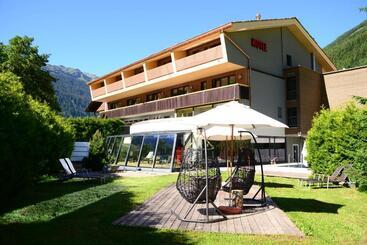 Hotel Rovanada Wellness & Bergnatur