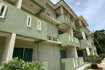 Kapas Coral Beach Resort