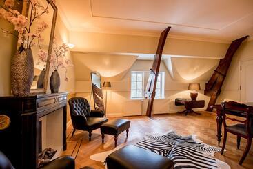 مبيت وإفطار Kasteel De Wittenburg