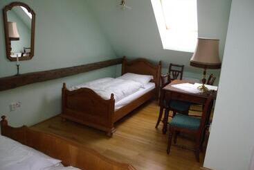 Panzió Penzion Záhornice