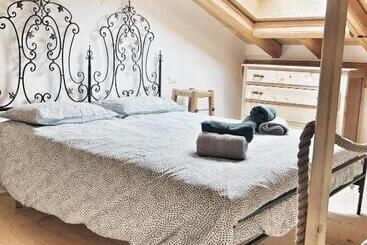 צימר Casa Barteèi