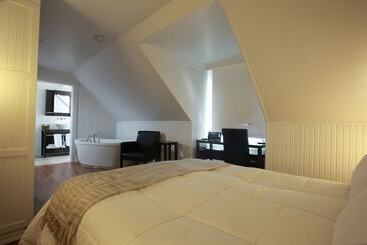 Hotel Village Historique De Val Jalbert