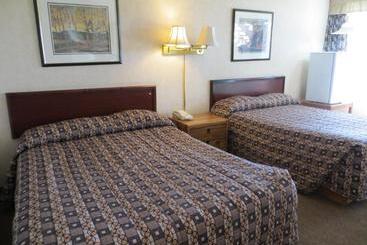 فندق على الطريق Tara Vista Inn