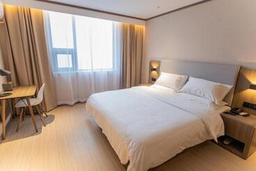 Hanting Hotel Xinyang Gushi Hongsu Road