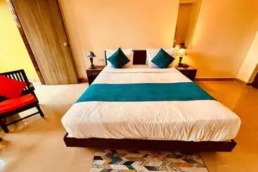 Hotel The Golden Shivam Resort   Big Swimming Pool Resort In Goa