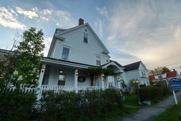 Bed and Breakfast Inn On Frederick