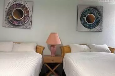 Motel Beach Front Resort