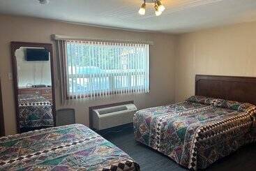 The Silver Birch Motel