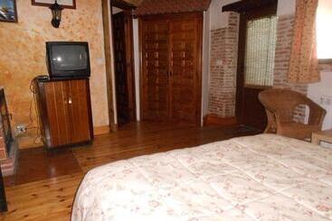 Ostello La Mesnadita