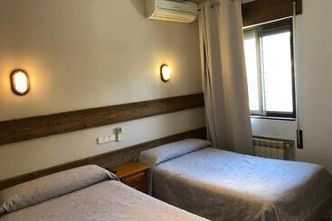 ホテル El Colorín