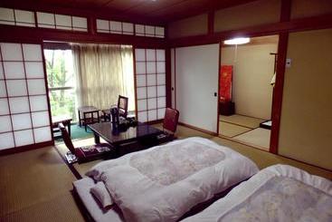 Oshi Ryokan
