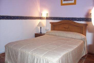 فندق صغير Aljibe De Monastrell