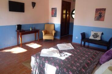 Отель Rural Terrablanca