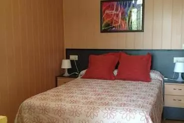 Motel Hostal   Bungalows Camping Cáceres