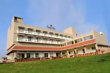 Tanarika Resort