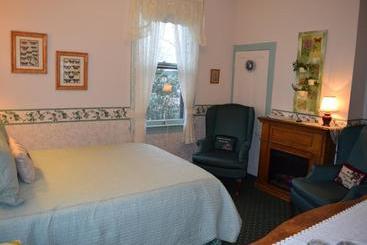 Blue Gull Inn Bed And Breakfast