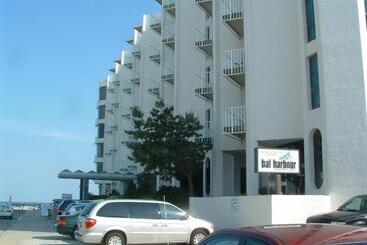 Bal Harbour Hotels