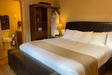 בית מלון כפרי Twisp River Suites