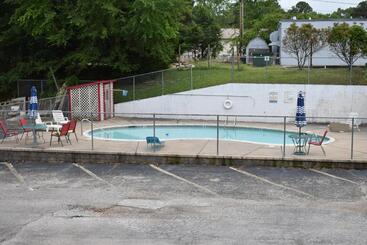 מוטל Thurman S Lodge