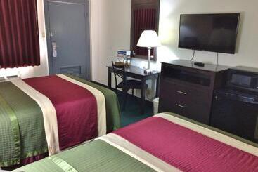 モーテル Travel Inn & Suites
