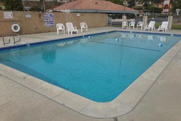 Franciscan Inn Motel