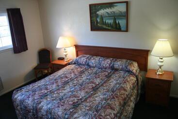 Hi Lo Motel, Cafe And Rv Park